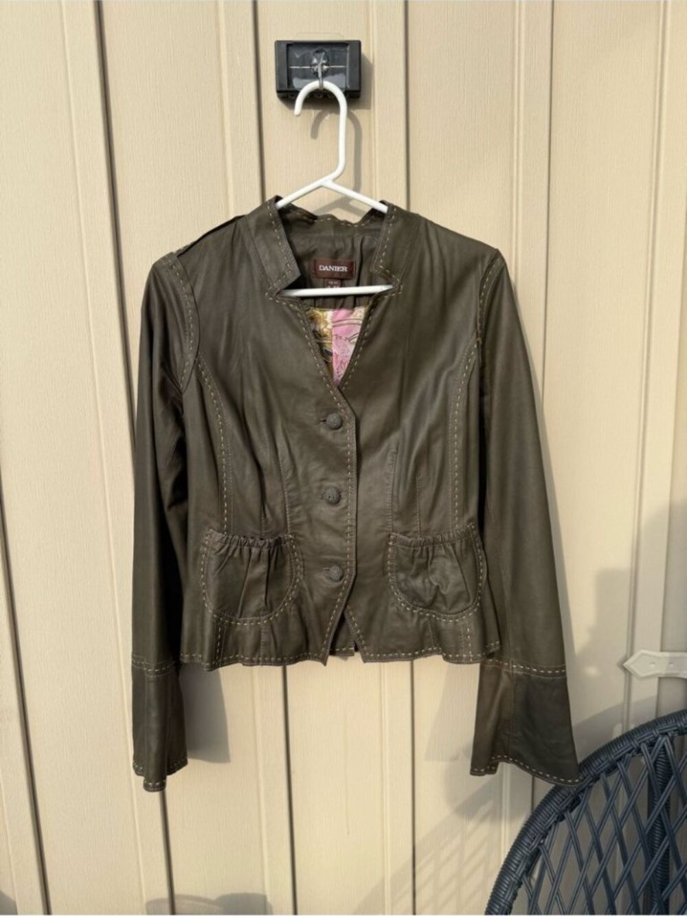 Vintage Danier Genuine Leather Olive Green Jacket with Pink & Yellow Stitching - Picture 11 of 11